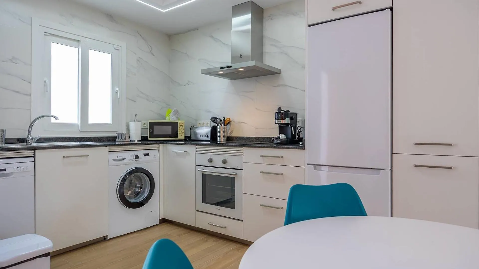 Daire Apartamento Califa 8 Nerja